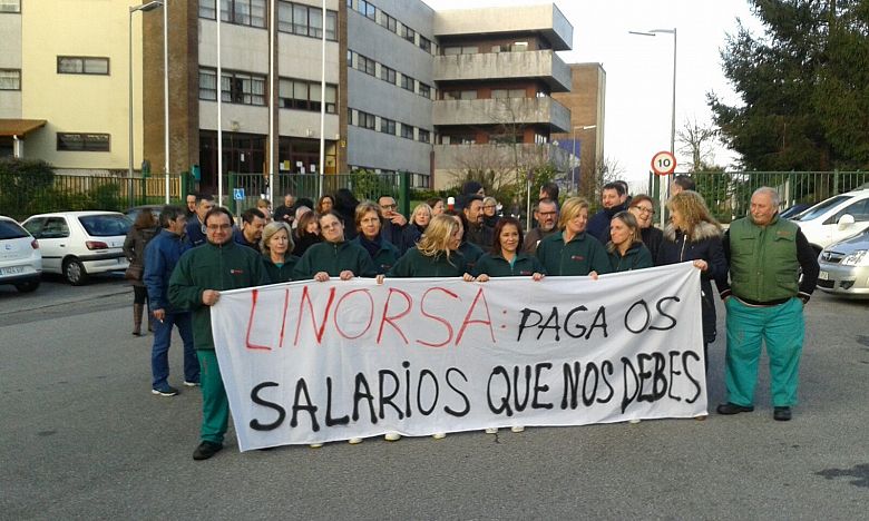 2016 01 26 ProtestaImpagosLinorsaPrincipeFelipePontevedra01.jpg